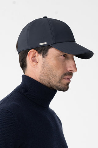 Cappello in tessuto tecnico