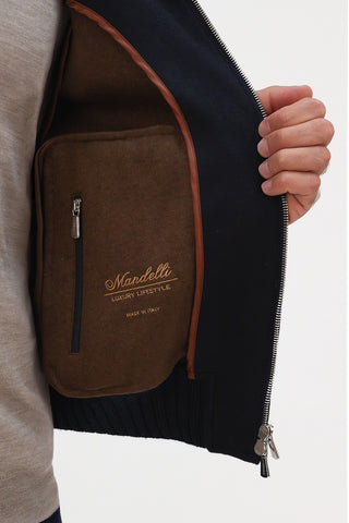 Bomber con cappuccio